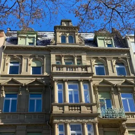 L8 Street Friedrichsring 30A - 120SQM Dachgeschoss Apartment Mannheim
